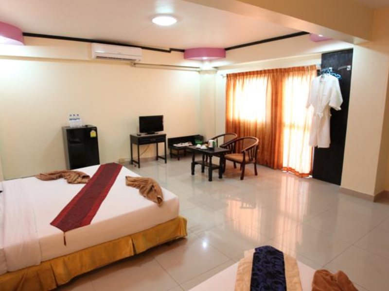 Home Pattaya (ex 141633