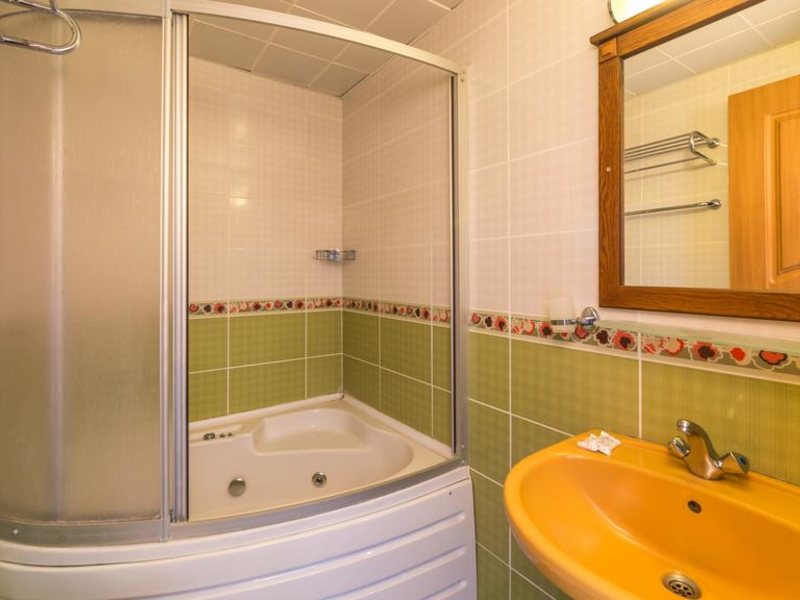 Honeymoon Beach Hotel 189296