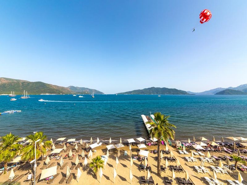 Honeymoon Beach Hotel 189301