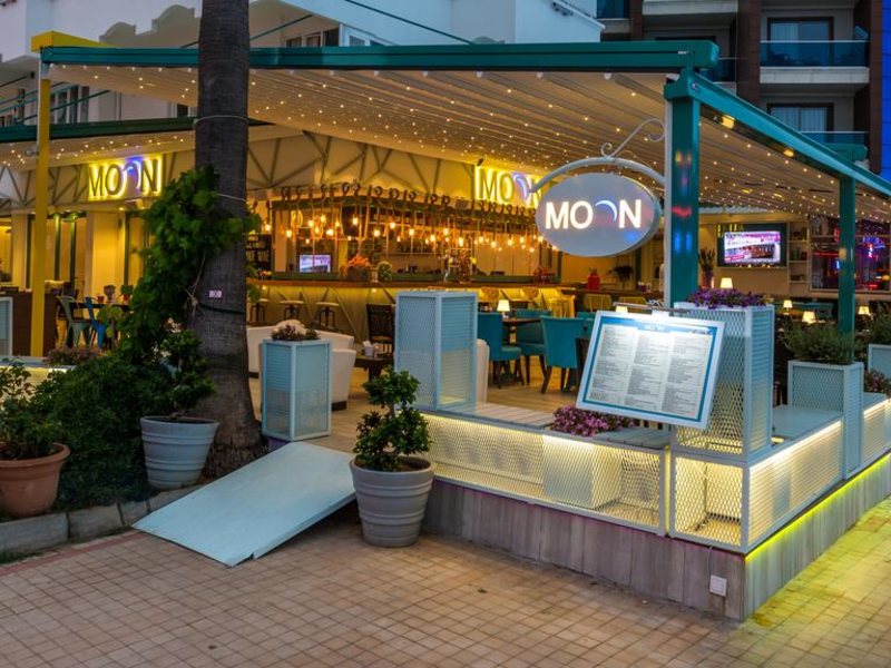 Honeymoon Beach Hotel 189306