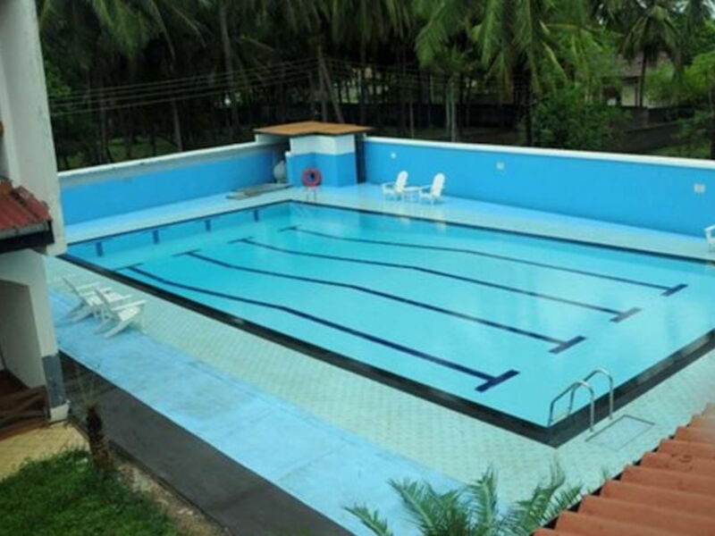 Honors Club Hotel 106420