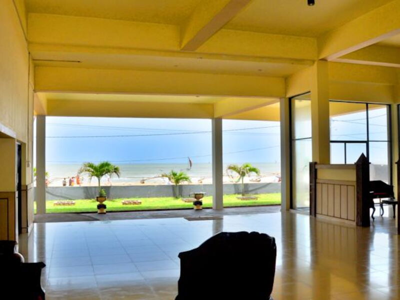 Honors Club Hotel 106425