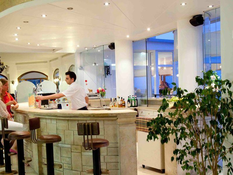 Horizon Beach Resort Hotel 77856