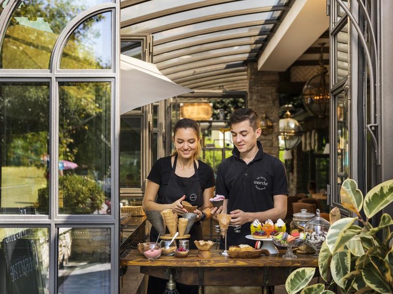 Horizont Complex 310898