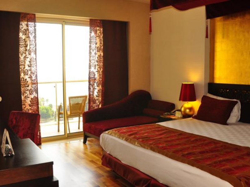 Horus Paradise Luxury Resort  160739