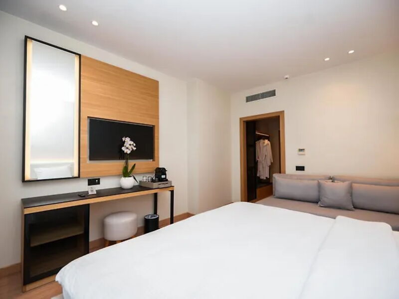 Hotel Agimi and S 326808