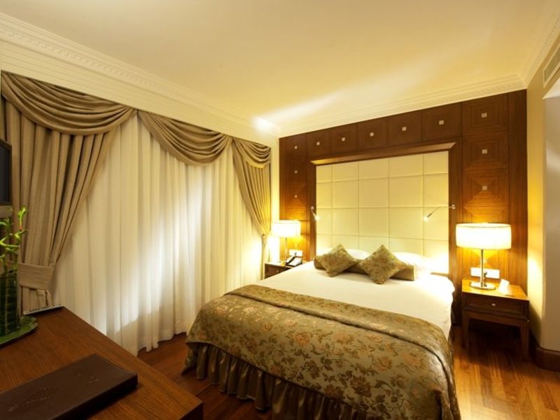 Hotel Asteria  41256