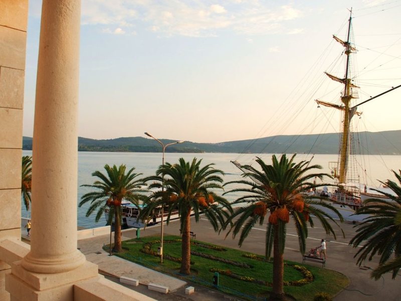 Hotel Astoria Tivat (ex 81136