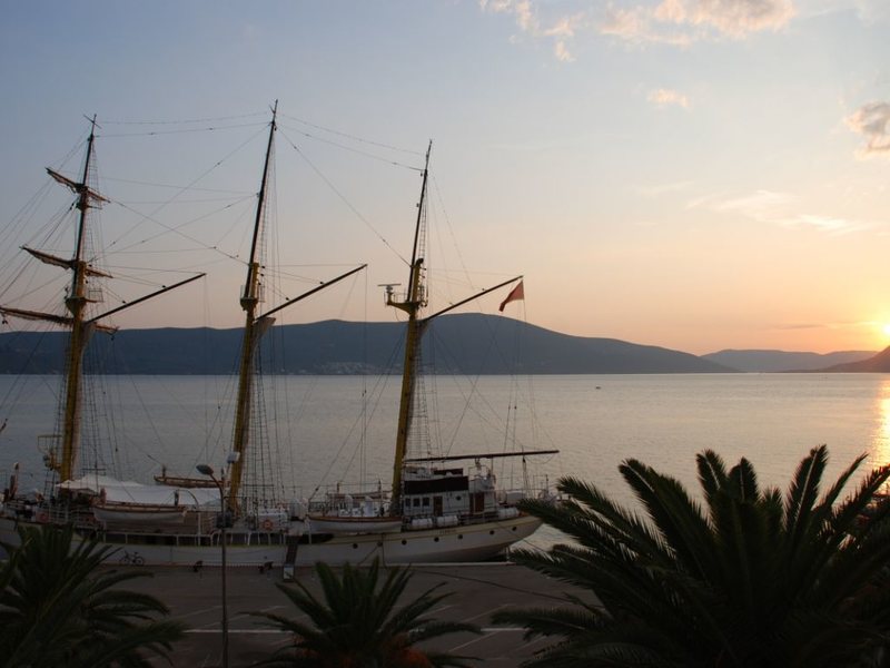 Hotel Astoria Tivat (ex 81140