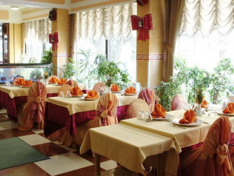 Hotel Eyfel 90755