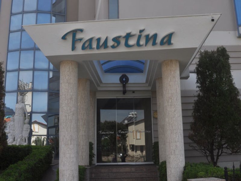 Hotel Faustina 72343