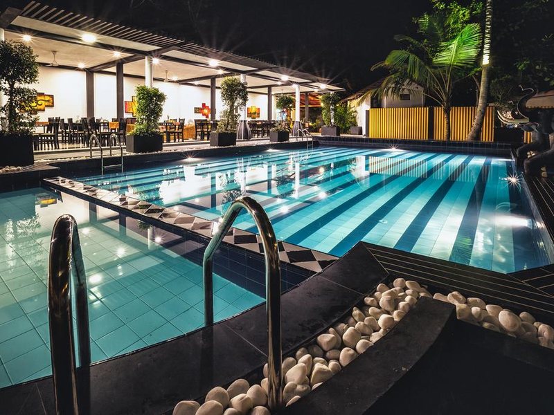 Hotel Flower Garden 107792