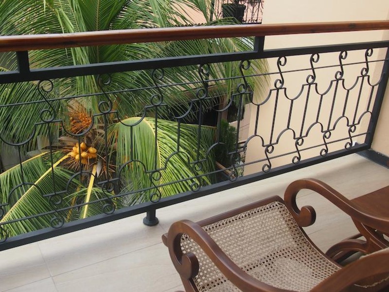 Hotel Flower Garden 107794