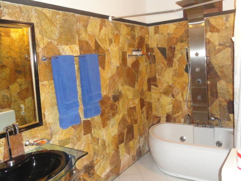 Hotel Flower Garden 107801