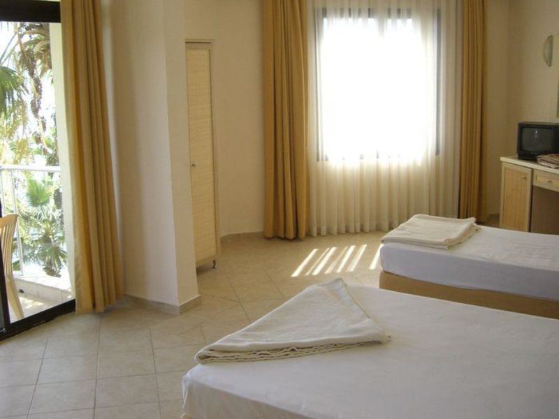 Hotel Lidya 91079
