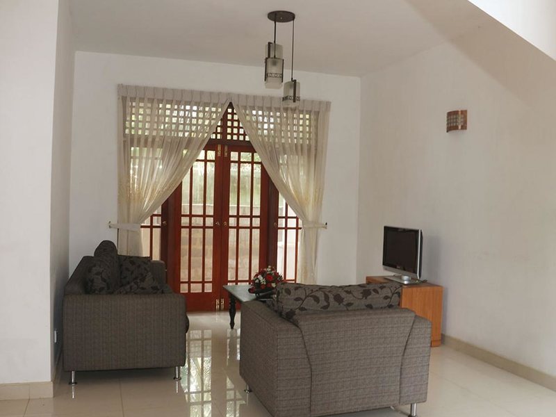 Hotel Red Rose 195964