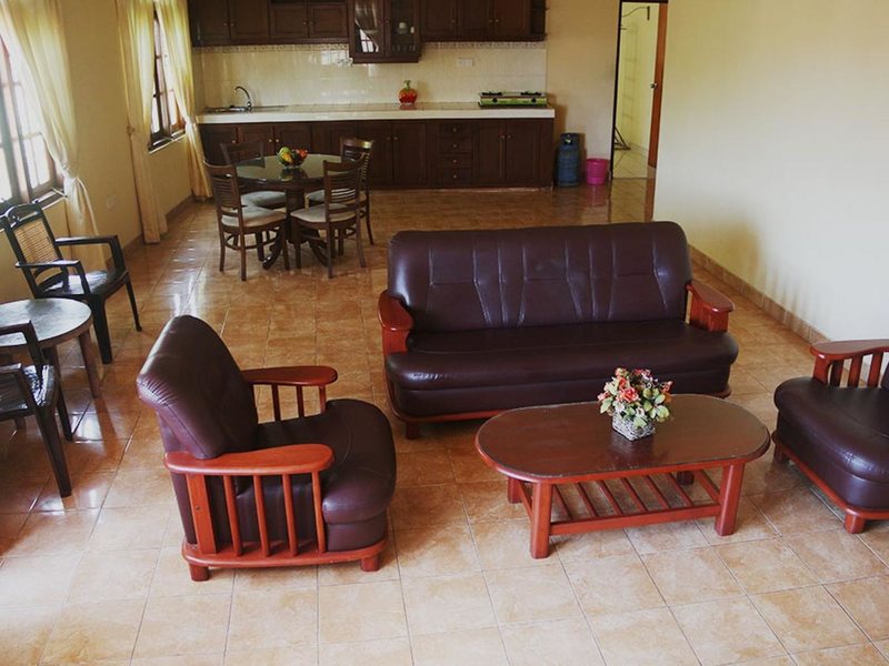 Hotel Red Rose 195973