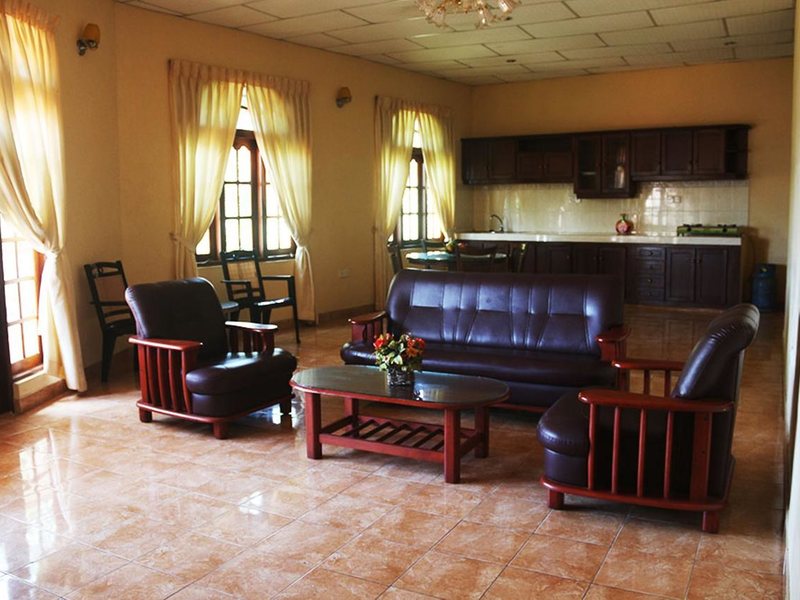 Hotel Red Rose 195974