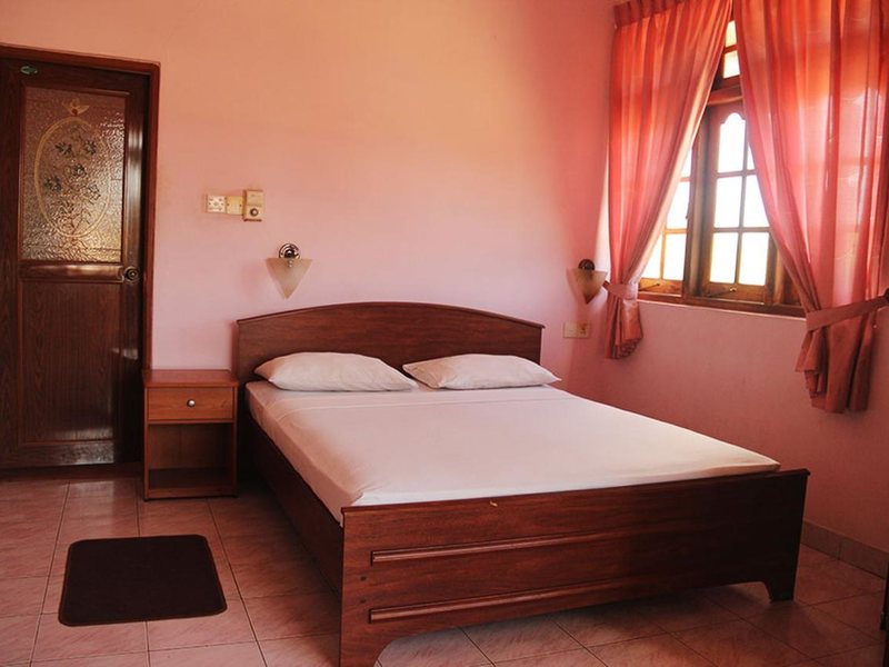 Hotel Red Rose 195977