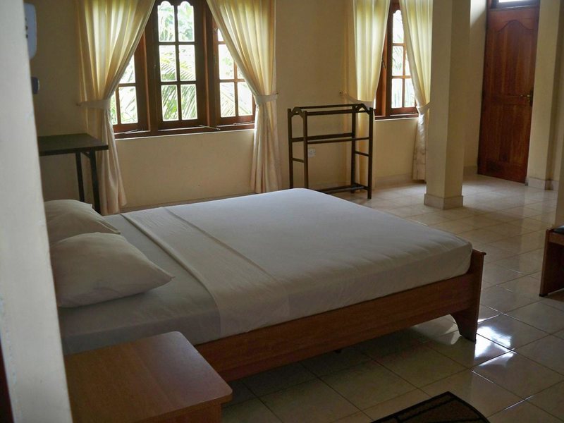 Hotel Red Rose 195983