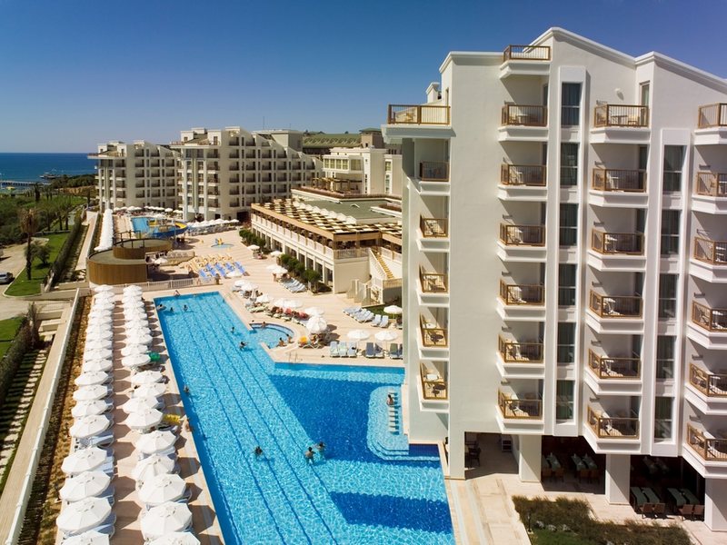 Hotel Royal Atlantis 183600