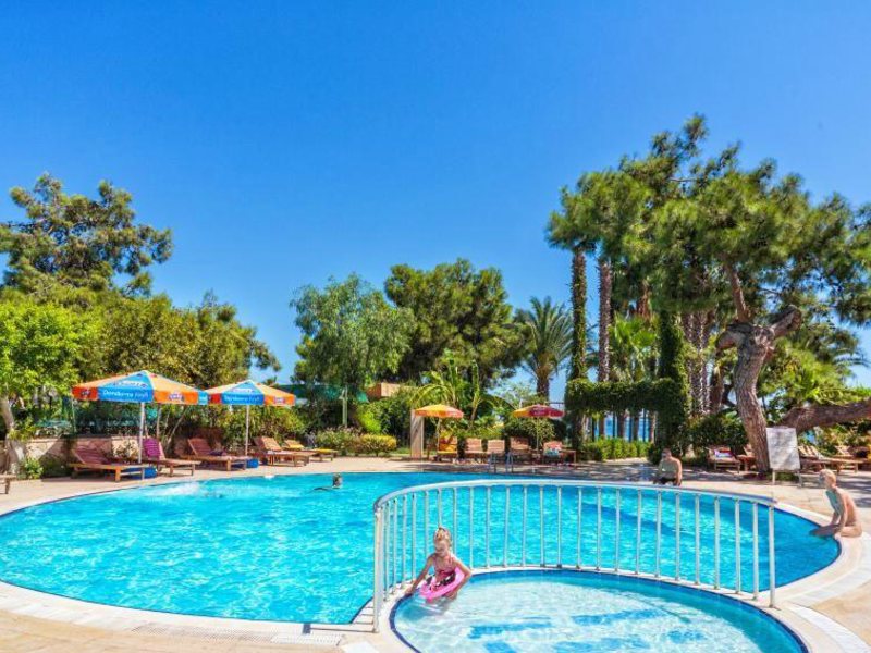 Hotel Sumela Garden  91499