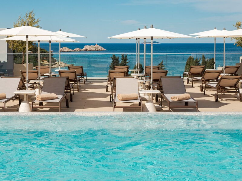 Hotel Sumratin 327645