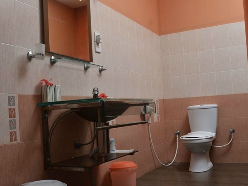 Hotel Susantha Garden 131211