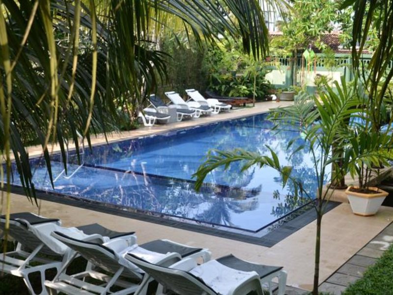 Hotel Susantha Garden 131216