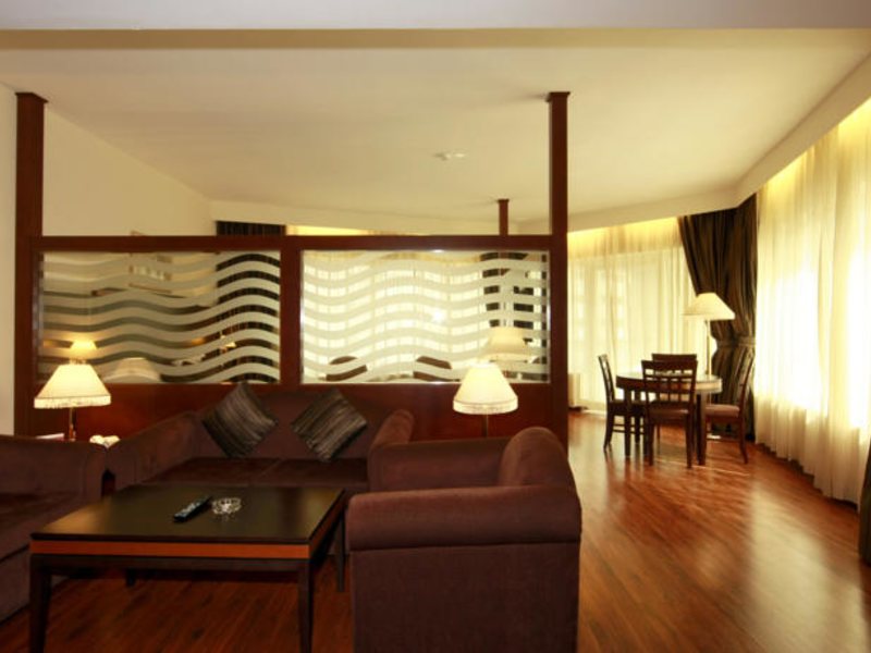 Howard Johnson Bur Dubai (ex 46803