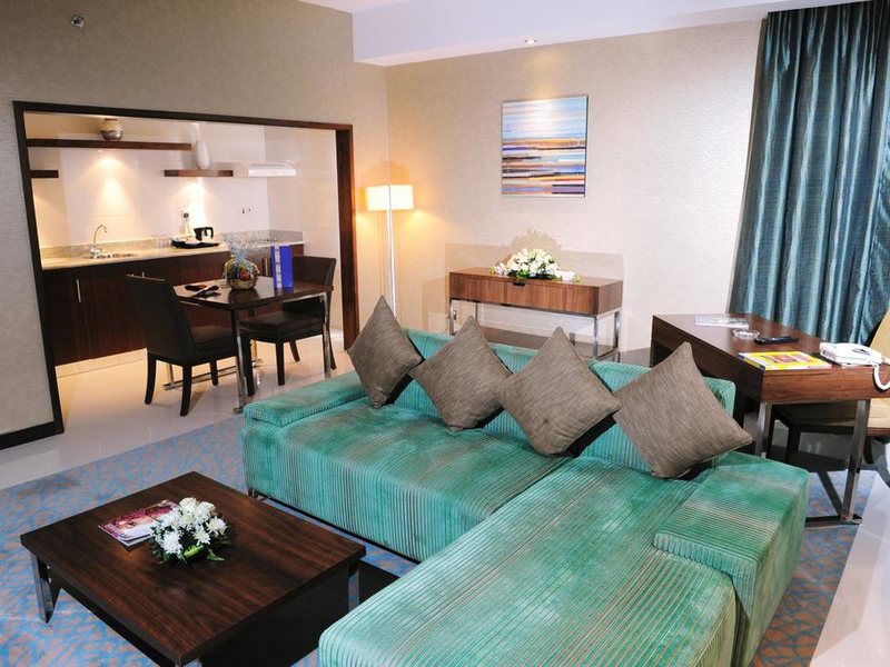 Howard Johnson Hotel Abu Dhabi 192526