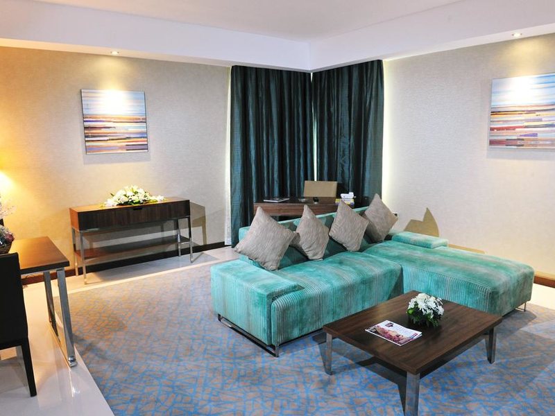 Howard Johnson Hotel Abu Dhabi 192527