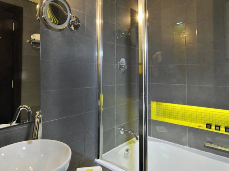 Hues Boutique Hotel 117742