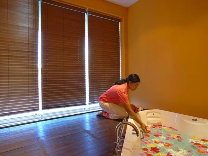 Hulhule Island Hotel 135130