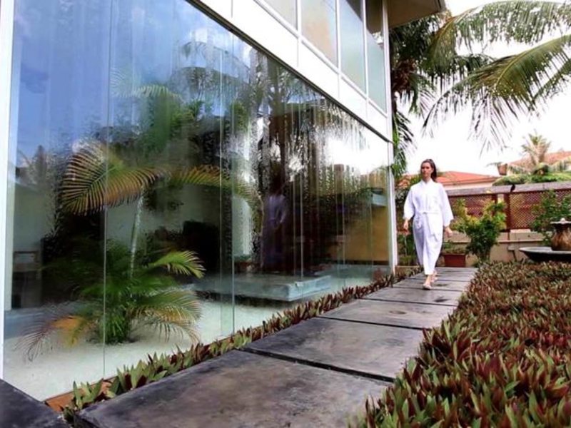 Hulhule Island Hotel 135132