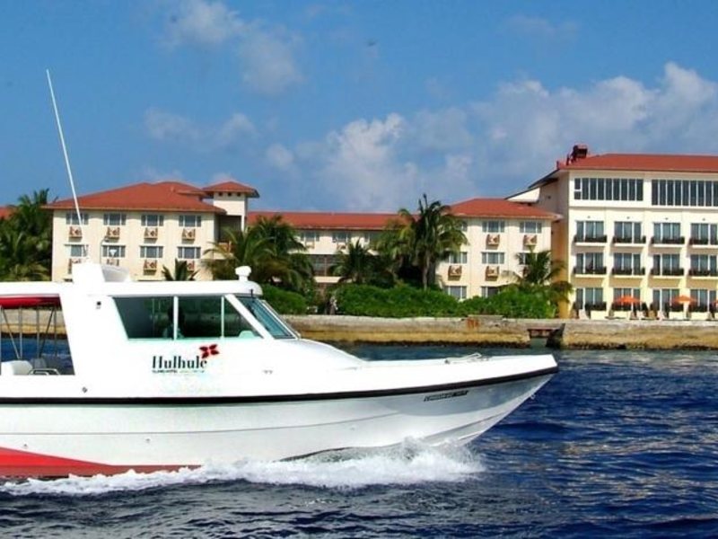 Hulhule Island Hotel 135138