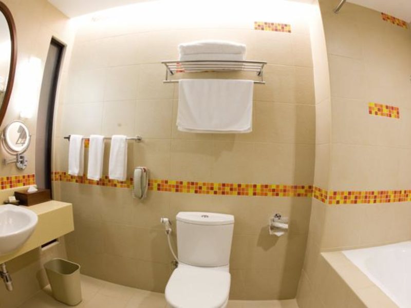 Hulhule Island Hotel 135147