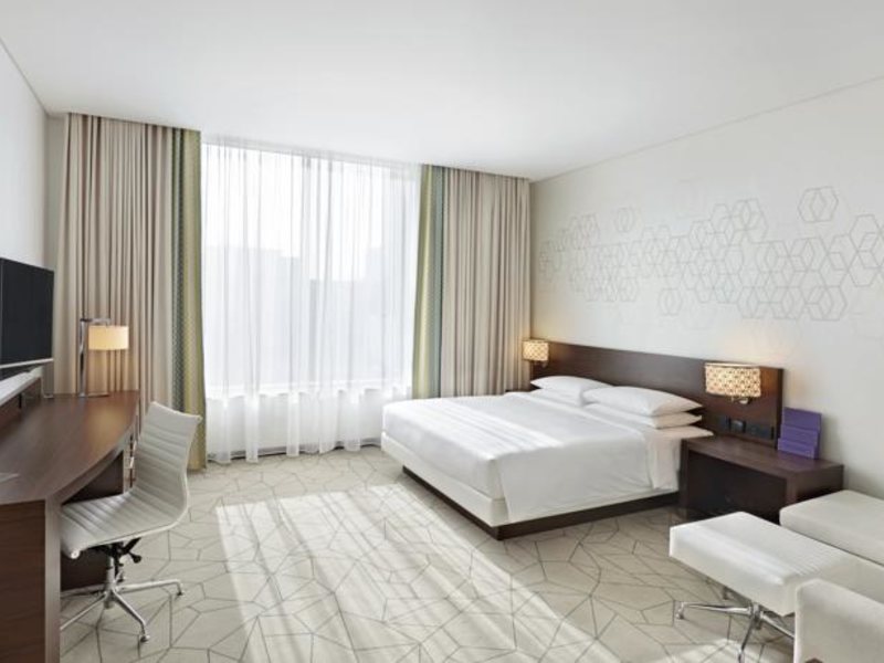 Hyatt Place Dubai Baniyas Square 132617