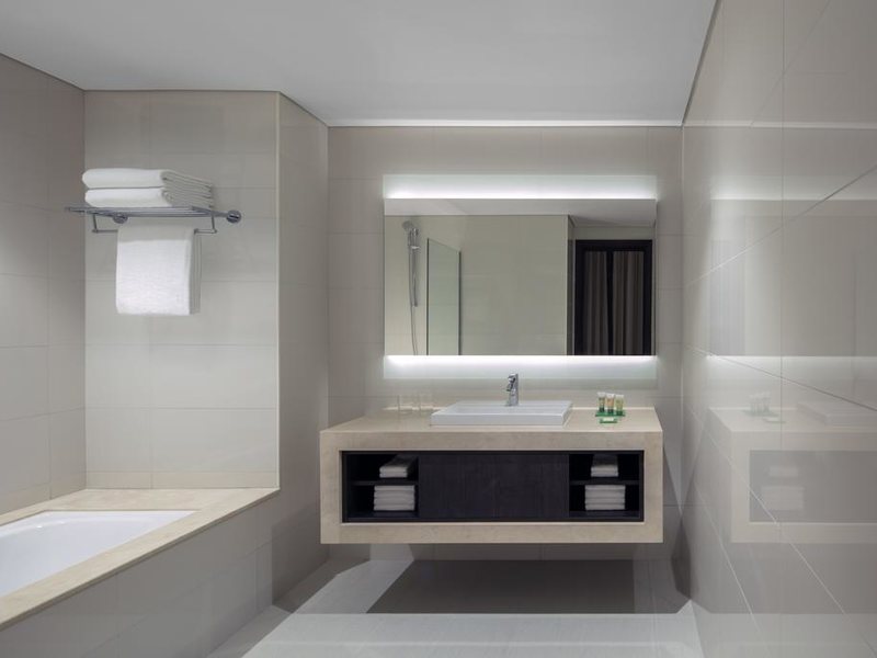 Hyatt Place Dubai Jumeirah 300585