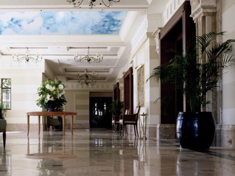 Hyatt Regency 124865