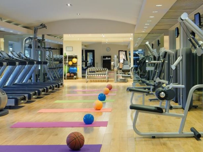 Hyatt Regency Dubai 47000