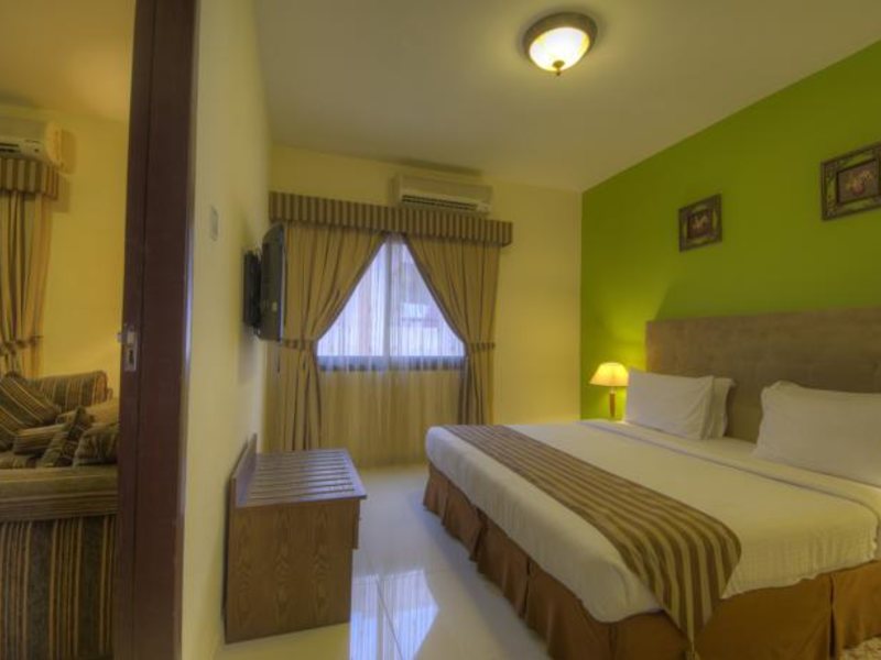 Hyde Park Hotel 119313