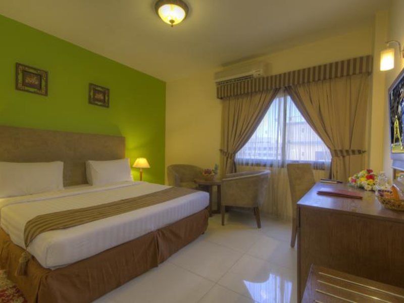 Hyde Park Hotel 119321