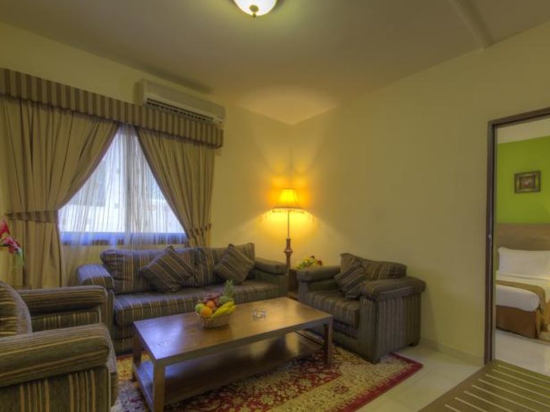 Hyde Park Hotel 119325