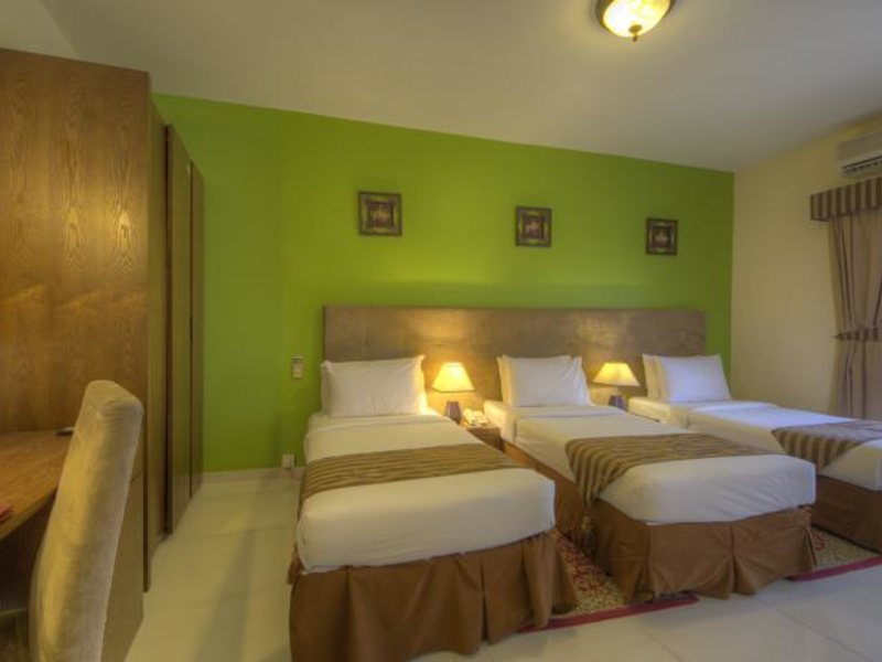 Hyde Park Hotel 119327