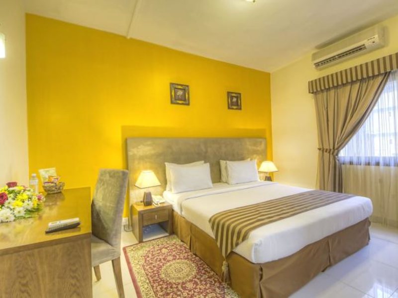 Hyde Park Hotel 119335