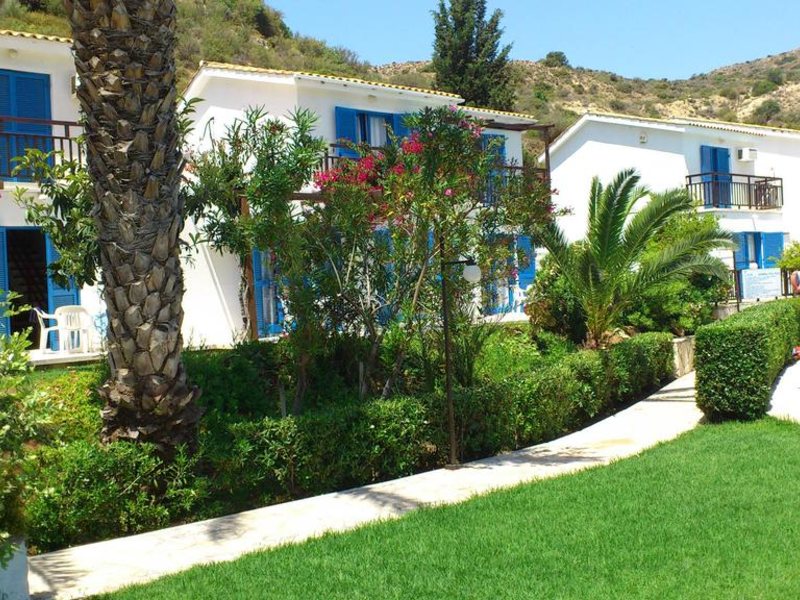 Hylatio Tourist Village 290536