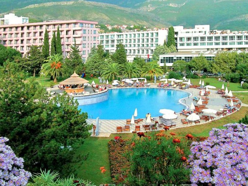 Iberostar Bellevue  73090