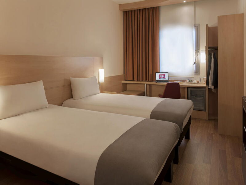 Ibis Istanbul Zeytinburnu 280136