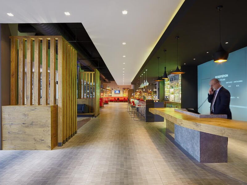 Ibis Istanbul Zeytinburnu 280142